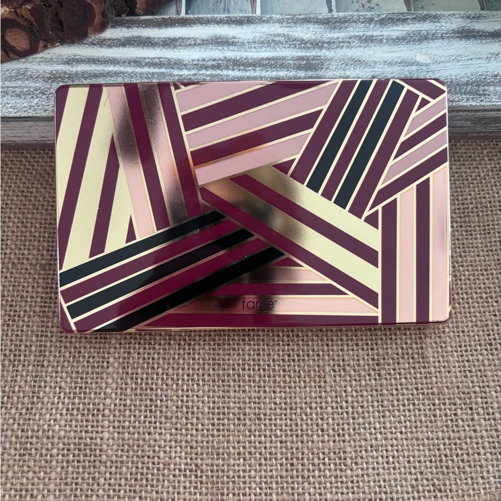 TARTE GILDED AMAZONIAN CLAY EYESHADOW PALETTE